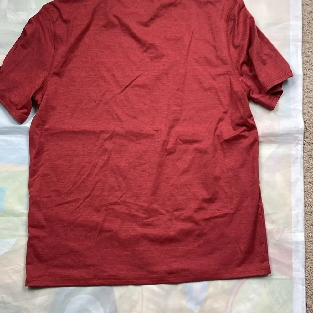 GH Bass TShirt Mens M Red Short Sleeve For Hard Service Work & Sports Wear NWOT